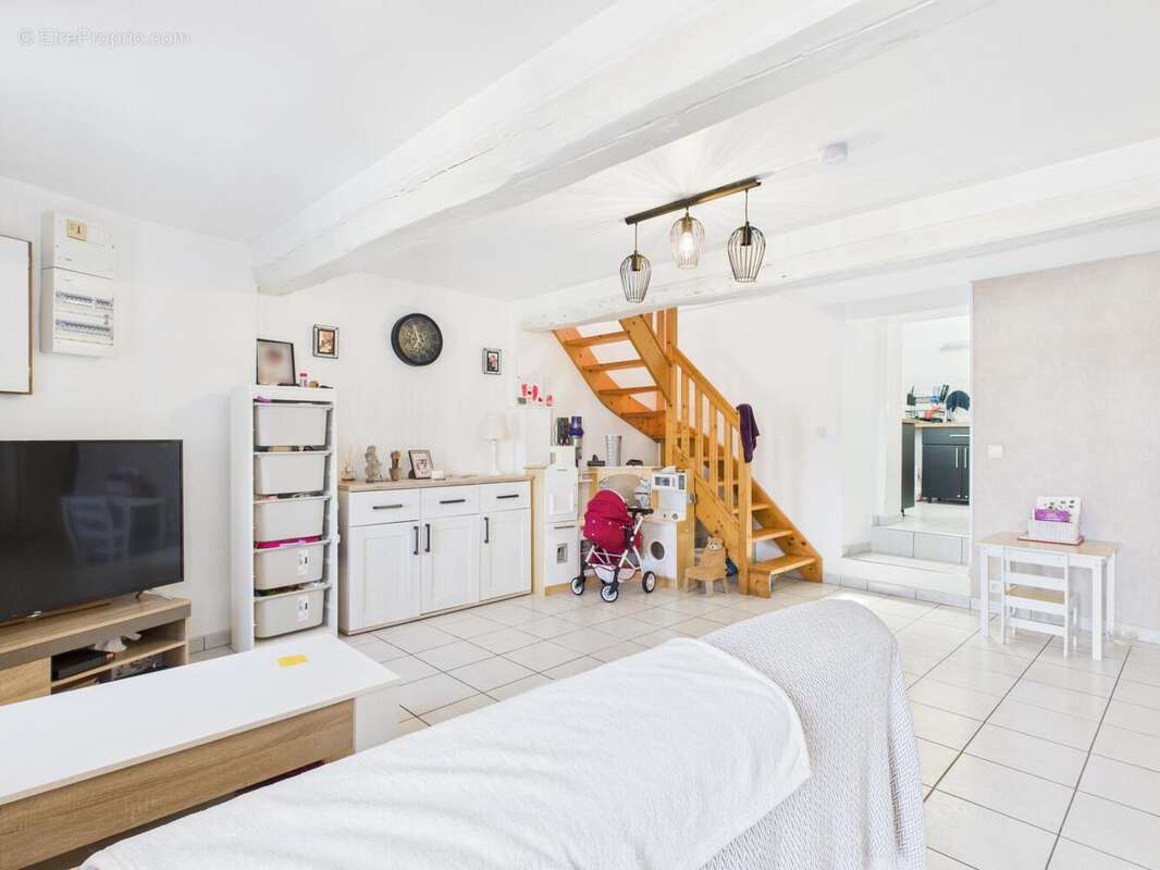 Photo 2 - Maison à SAINT-SAUVEUR-LENDELIN