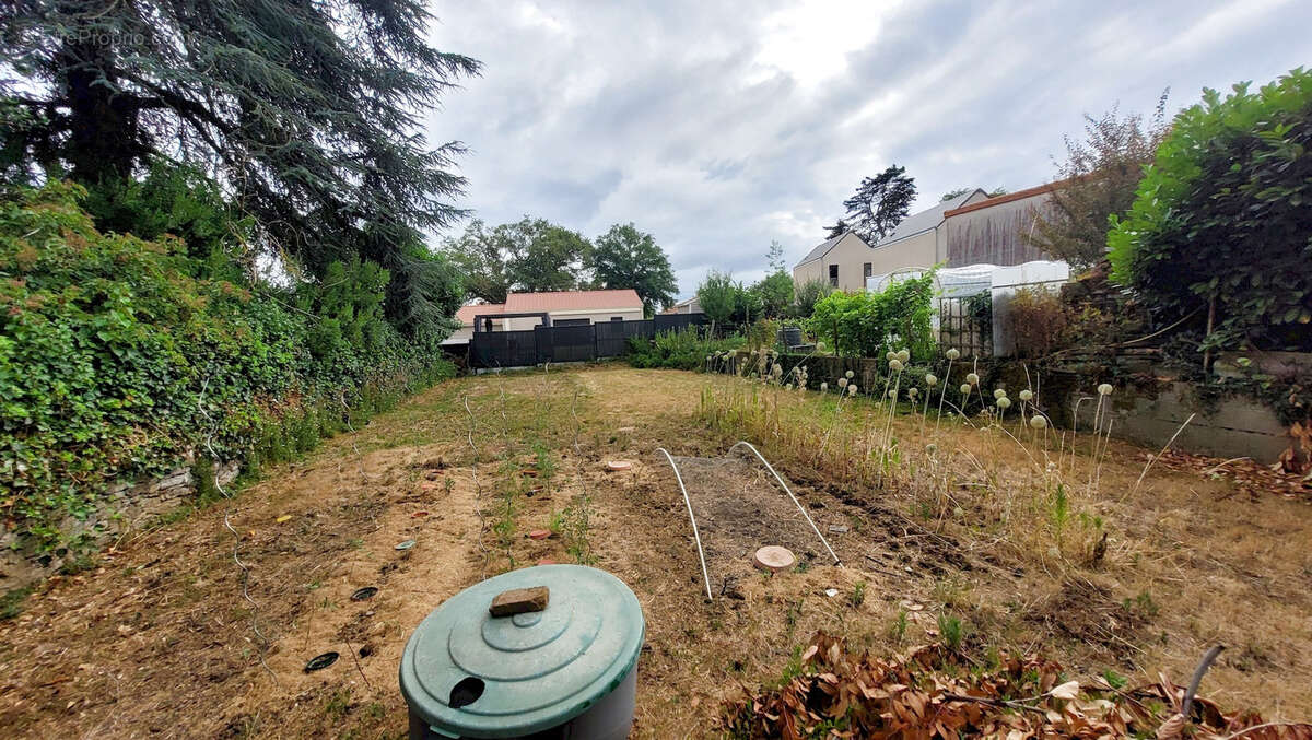 Terrain de 325m2 à vendre Chemillé ! - photo 3