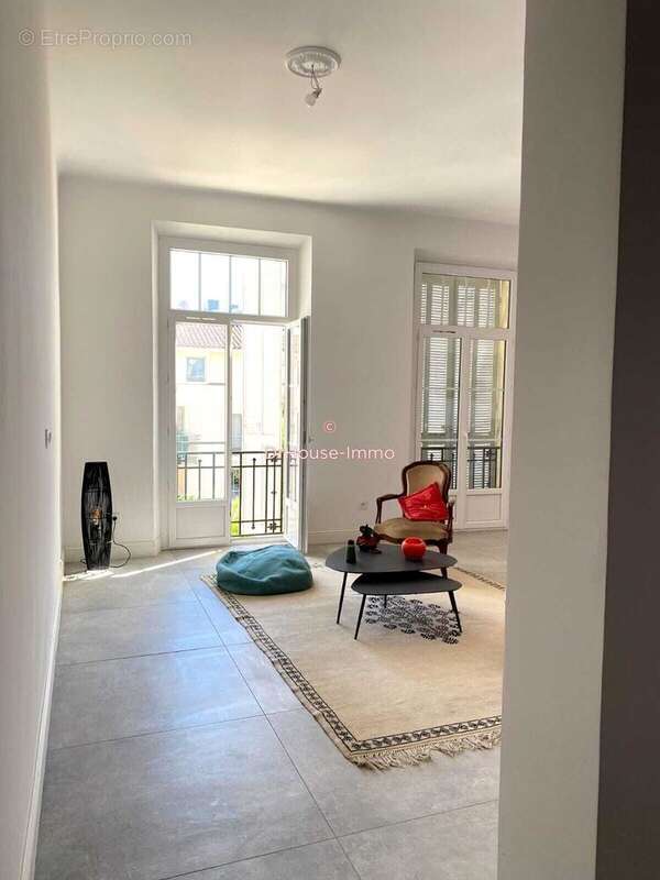 Appartement à HYERES