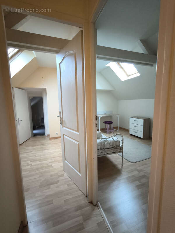 Maison à SAINT-GUINOUX