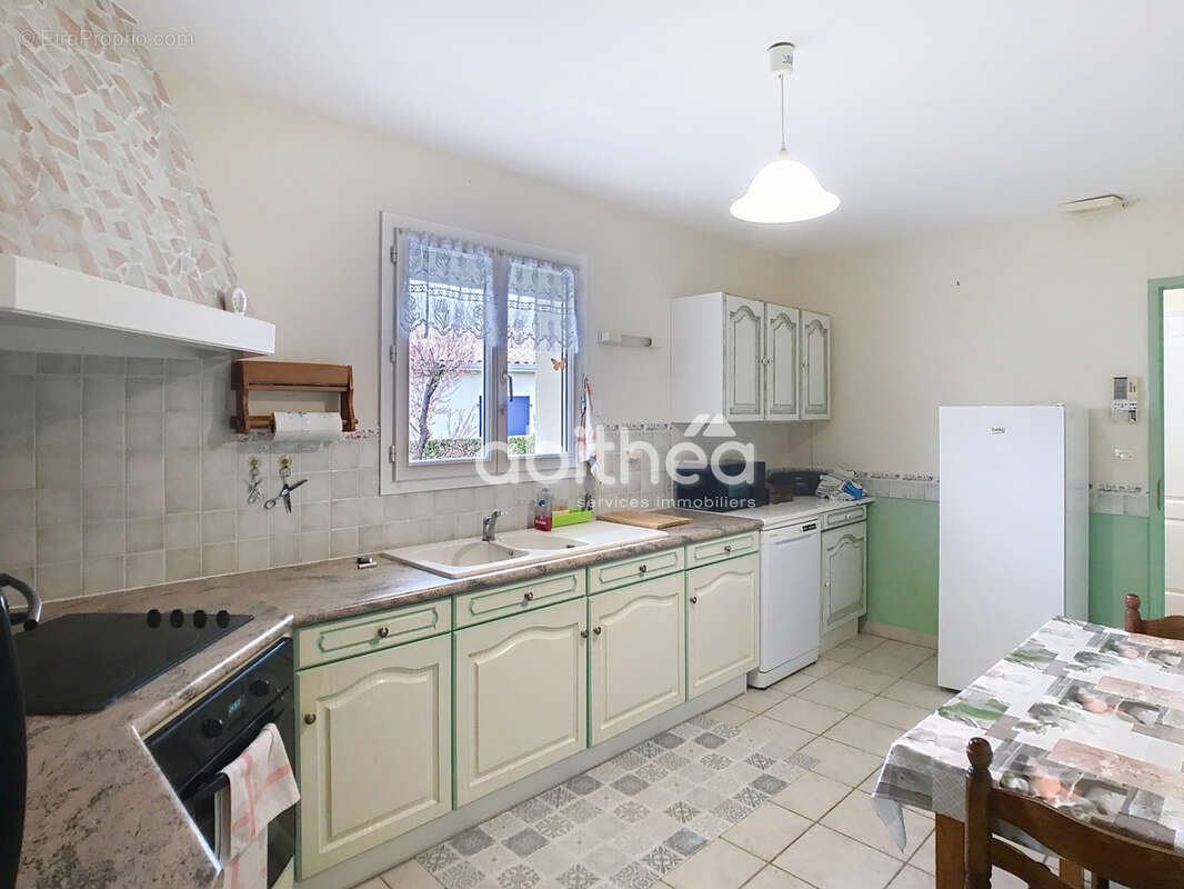 Maison à L'ISLE-D'ESPAGNAC