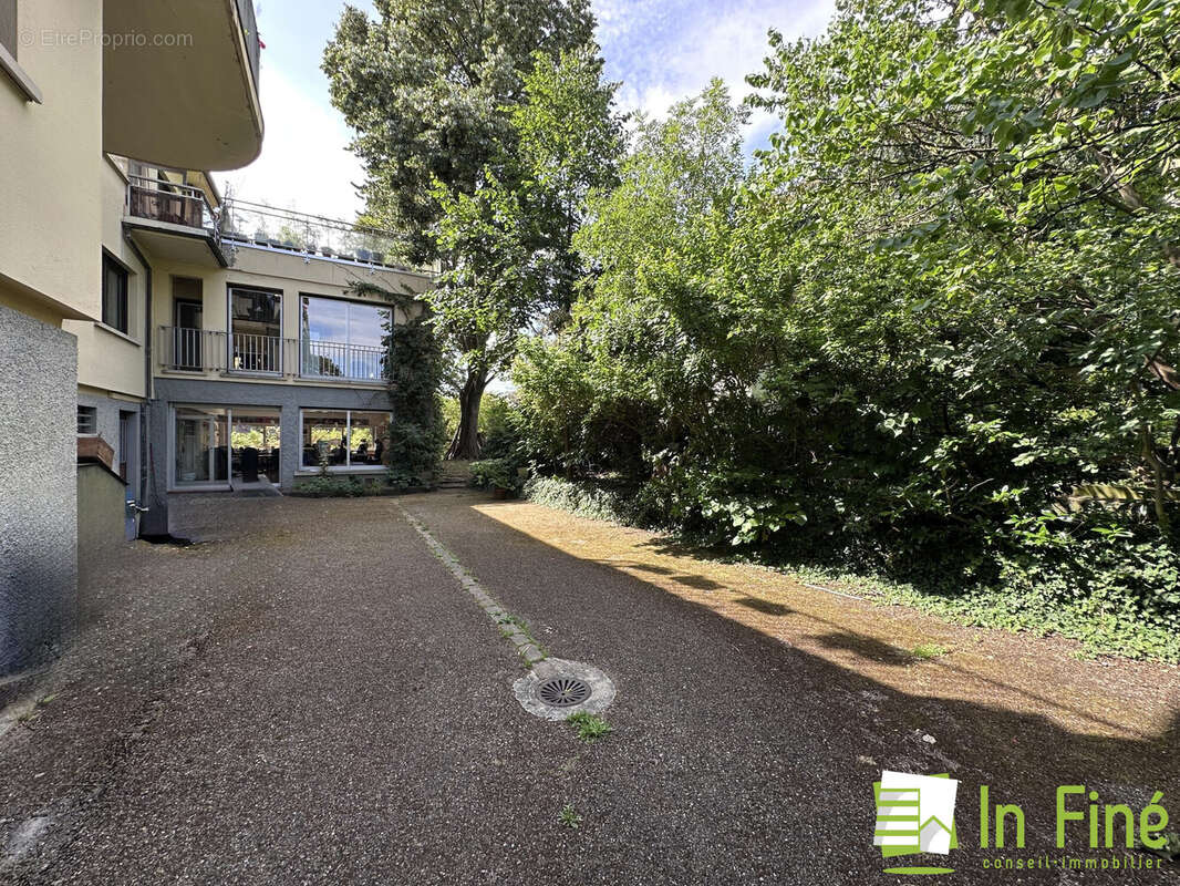 Commerce 353 m² à Ostwald  - photo 4