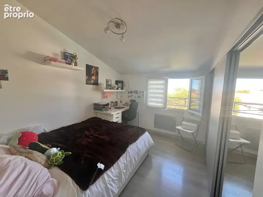 À vendre   saint-lys   maison t6 de 125 m2 avec piscine, garage et jardin arboré - photo 11