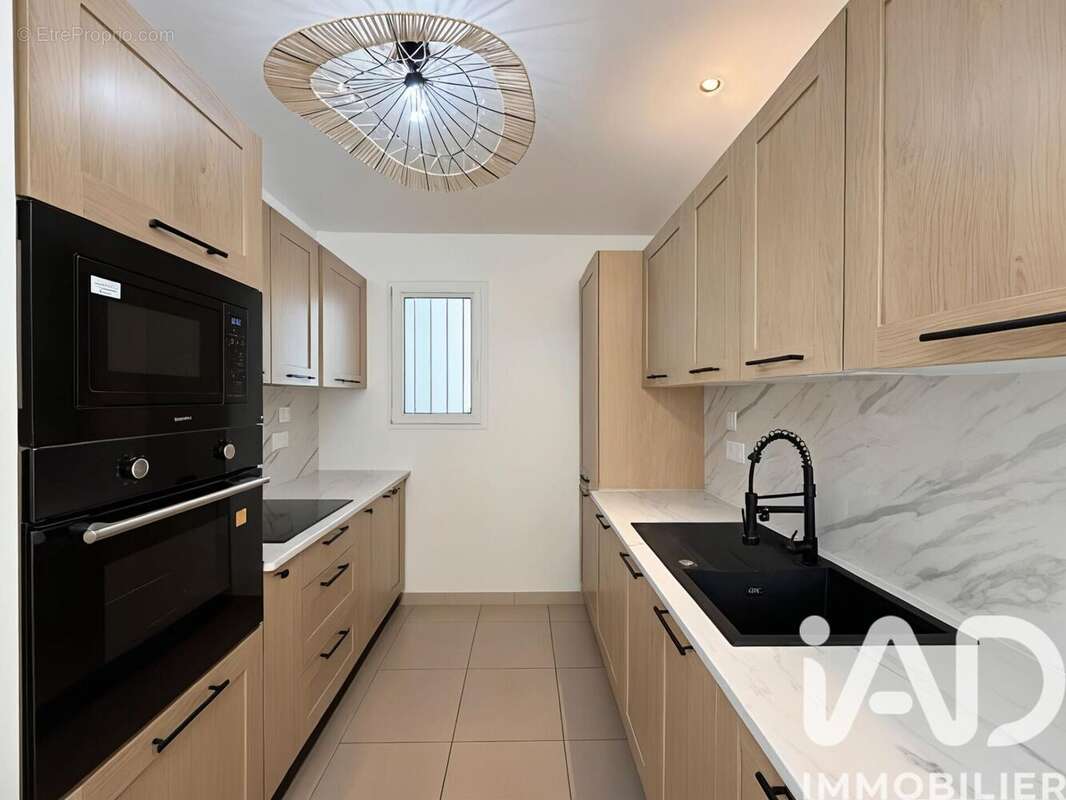 Photo 2 - Maison à LE CHATEAU-D'OLERON