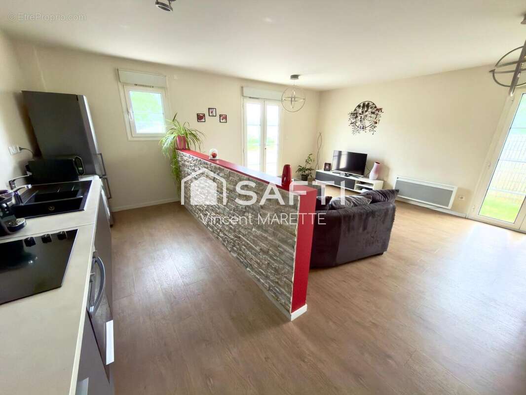 Photo 3 - Appartement à SAINT-MAXIMIN