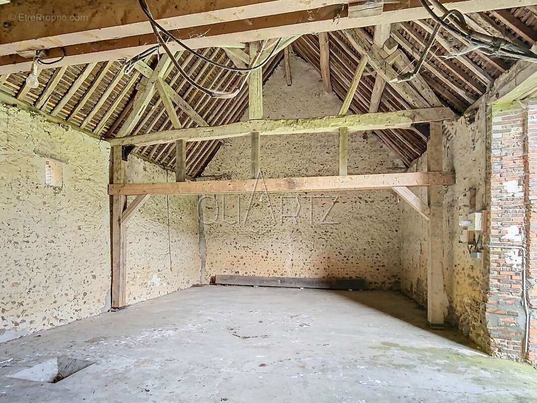 Maison 253 m² à Chateauneuf-En-Thymerais  - photo 13