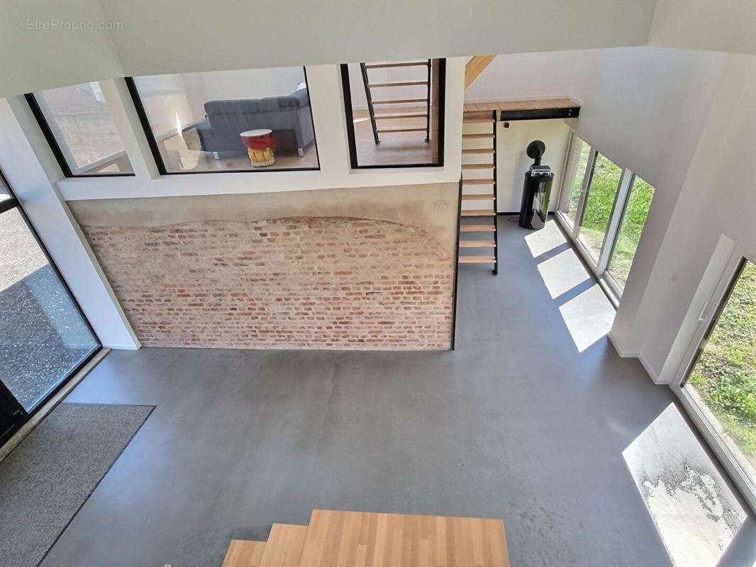 Bien d'exception à la vente : Grange rénovée avec prestations haut de gamme 9 minutes de haguenau - photo 4