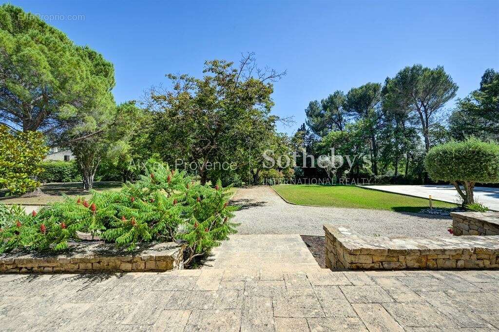 Maison à AIX-EN-PROVENCE