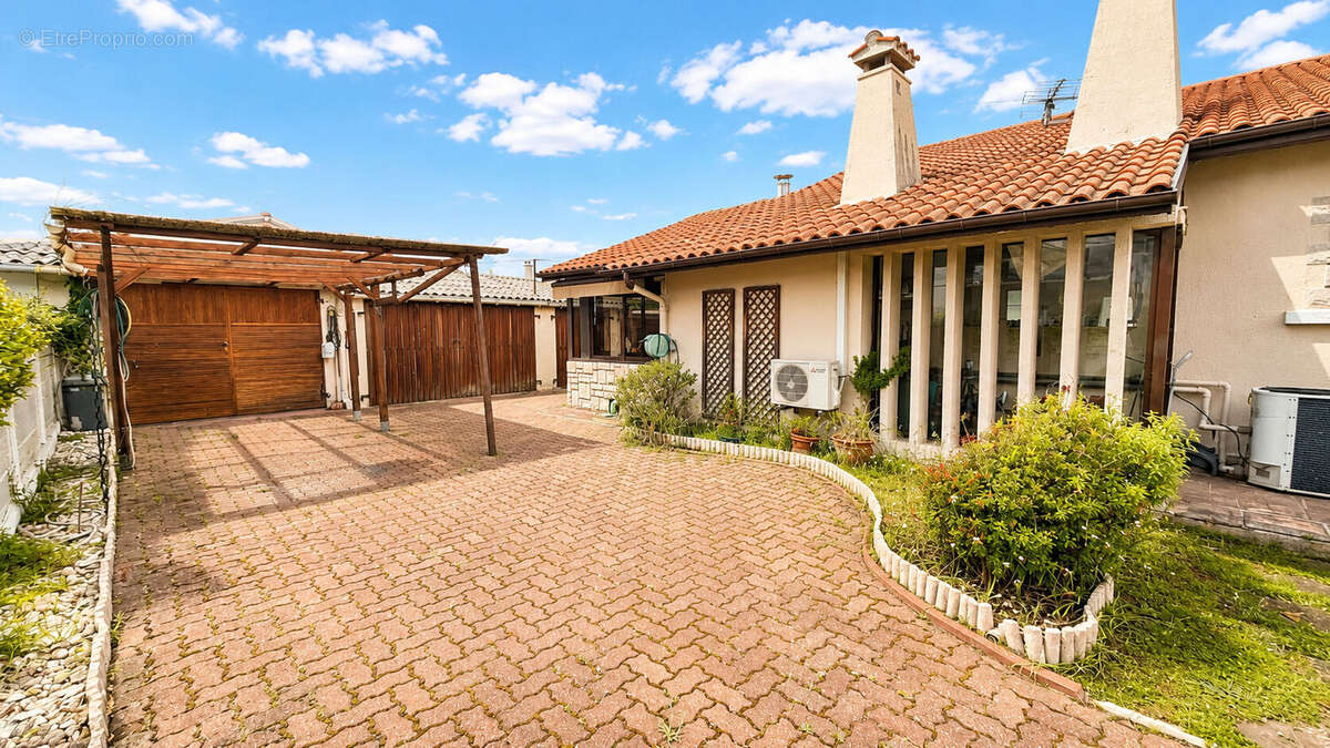 Photo 2 - Maison à ANGLET