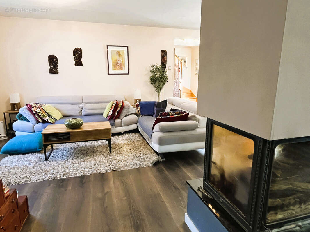 Maison à PONT-SAINTE-MAXENCE