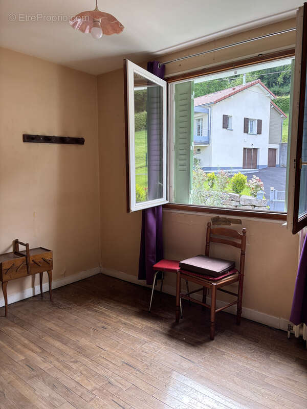 Maison à VEZAC