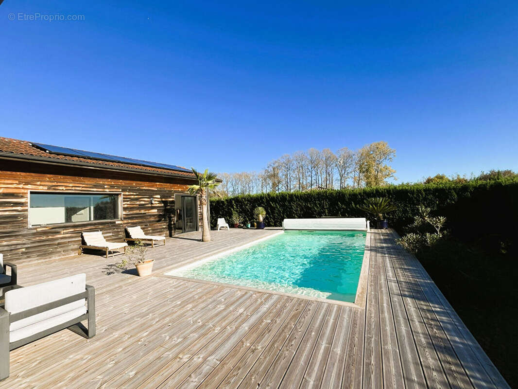 Maison Oeyreluy 6 pièces - photo 3