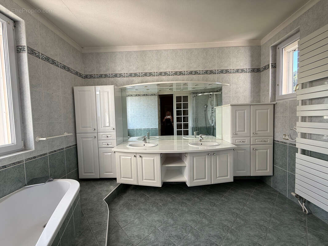 Maison à REMIREMONT