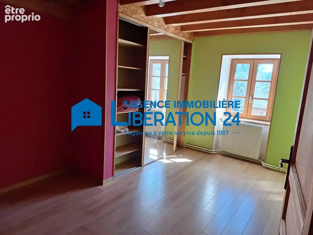 Maison 6 pièces 160 m² à vendre à Thelis-La-Combe (42220) - photo 9