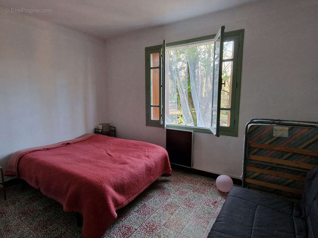 Maison à MOLIERES-SUR-CEZE