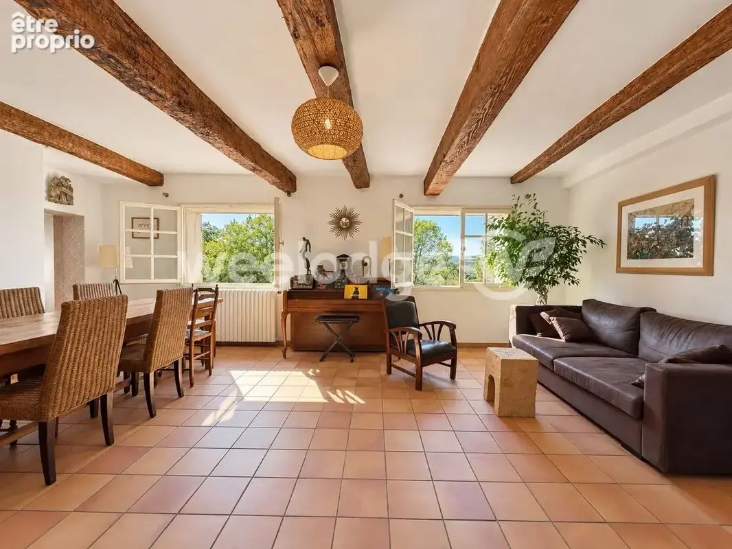 Maison 15 pièces 351 m² à vendre à Tourrettes (83440) - photo 8