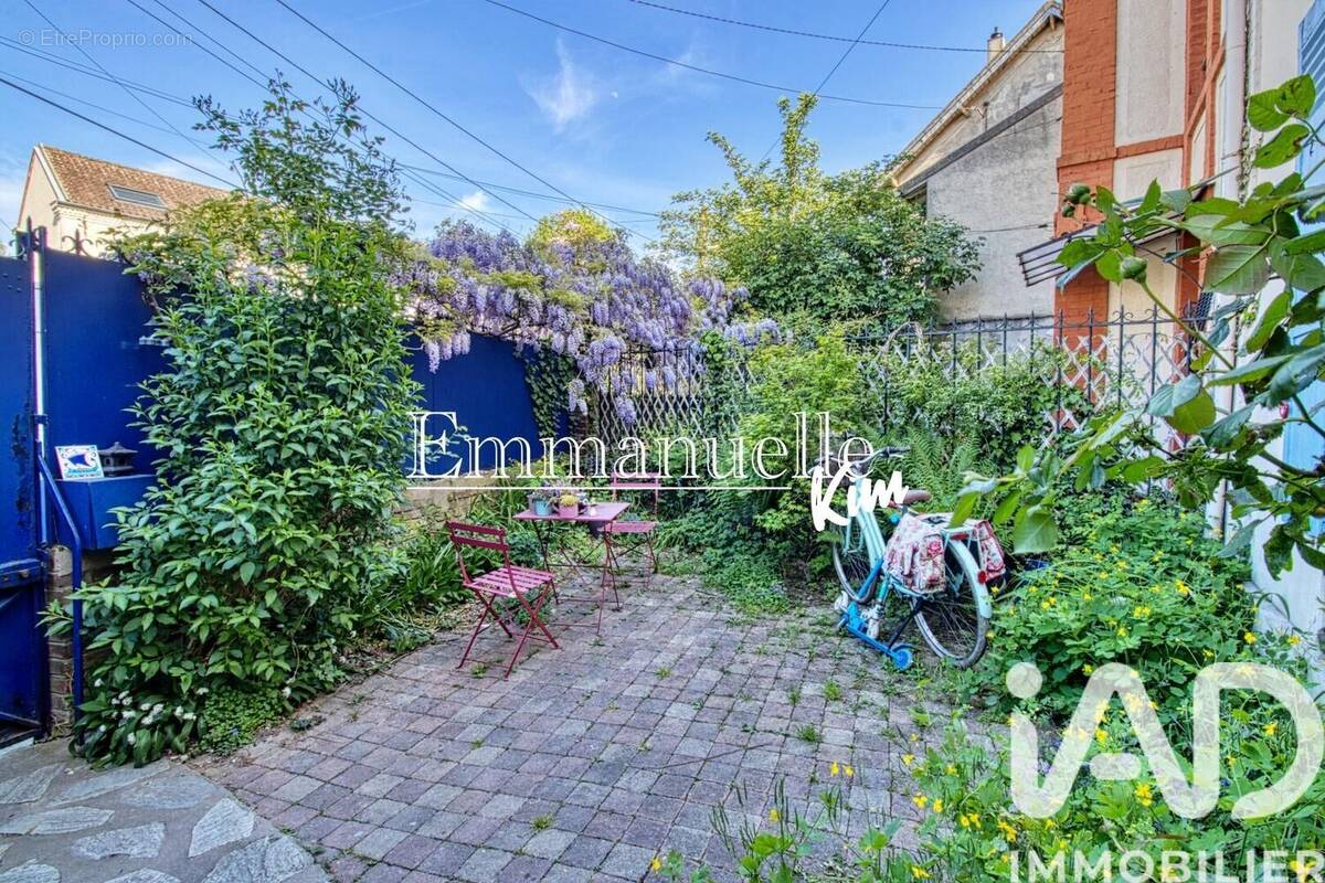 Photo 1 - Maison à SARCELLES