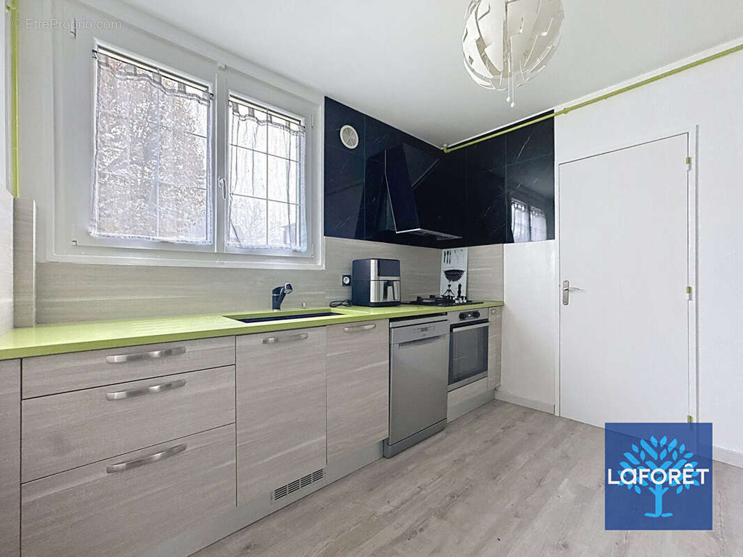 Maison à SAVIGNY-SUR-ORGE