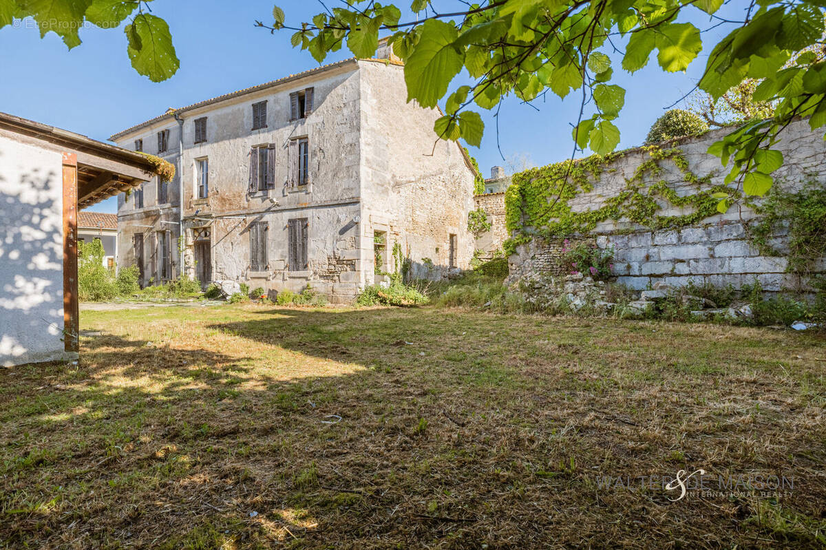 Appartement à DOMPIERRE-SUR-CHARENTE