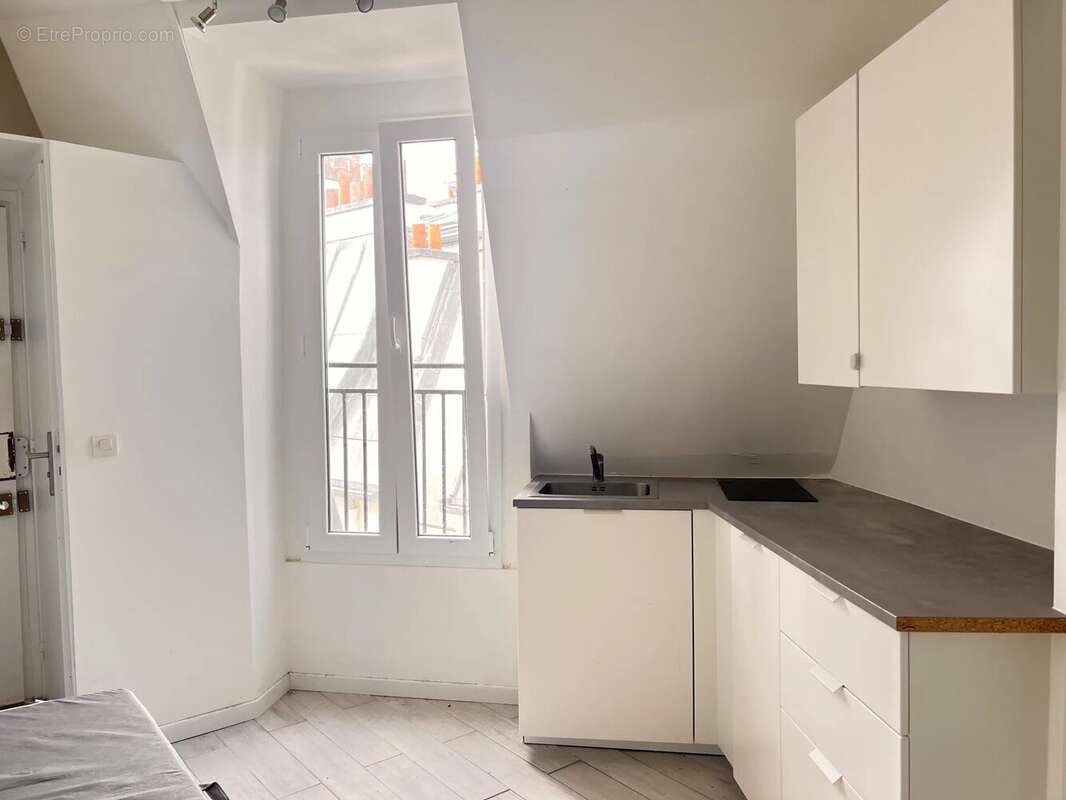 Appartement à PARIS-11E