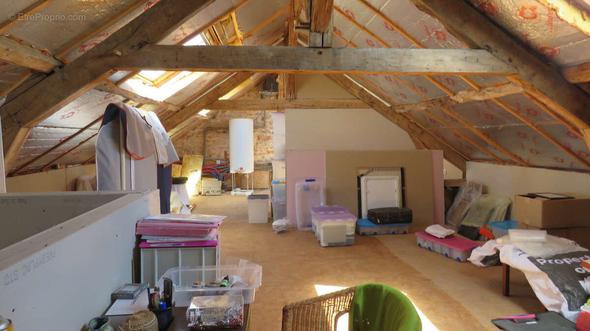 Maison à SAINT-JORY-LAS-BLOUX