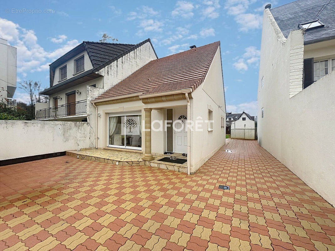 Maison à LE PLESSIS-TREVISE