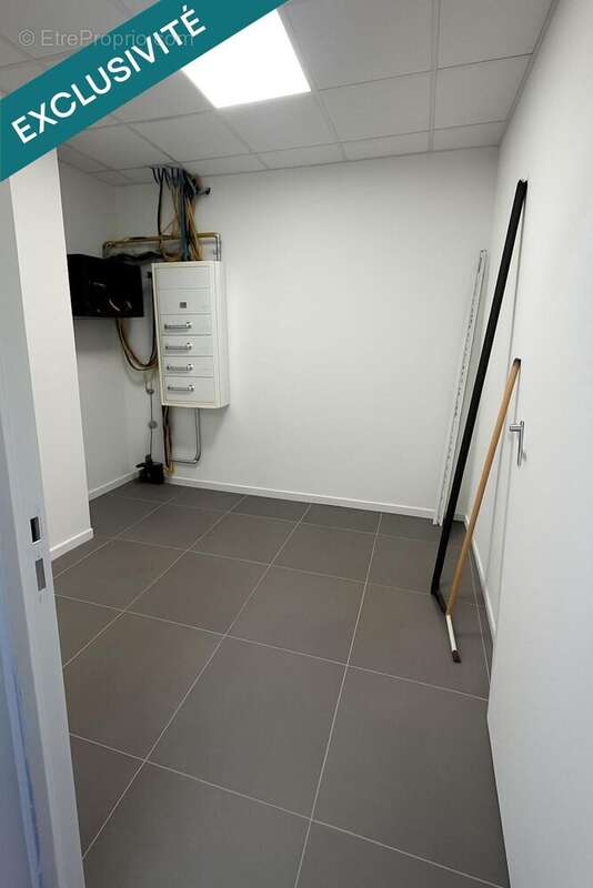 Photo 5 - Commerce à LE ROBERT