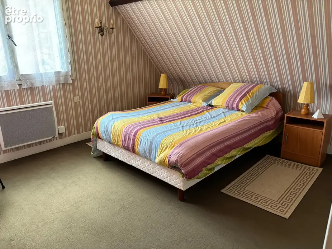 Maison spacieuse à vendre à Chambray-lès-Tours sur environ 3000 m2 - Un havre de paix à rafraîchir - photo 9