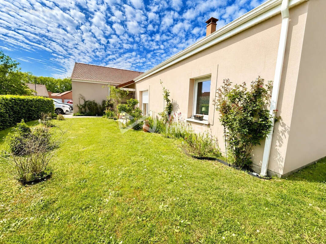Maison à RAMBOUILLET