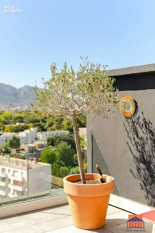 13008 Carré d’or, magnifique penthouse de 114 m2 plus 47 m2 de terrasses, vue mer, dernier étage, au sein d’un - photo 5