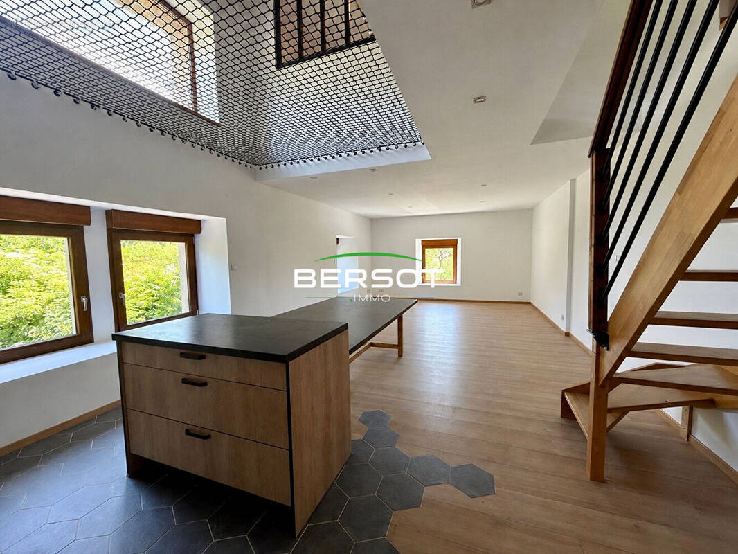 Appartement à LORAY