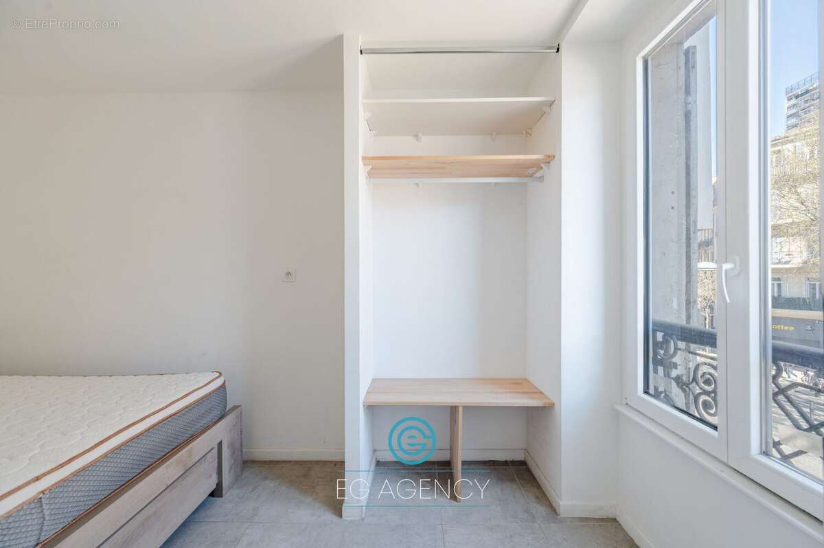 Appartement à MARSEILLE-3E