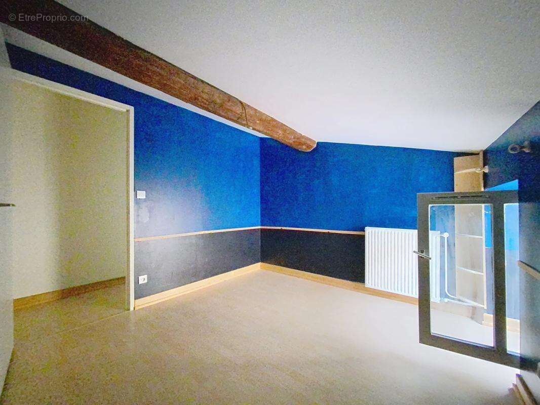 Maison à CHAZAY-D&#039;AZERGUES