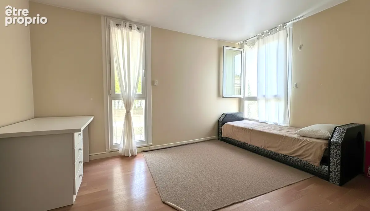 Appartement 85m² à évry-courcouronnes - photo 4