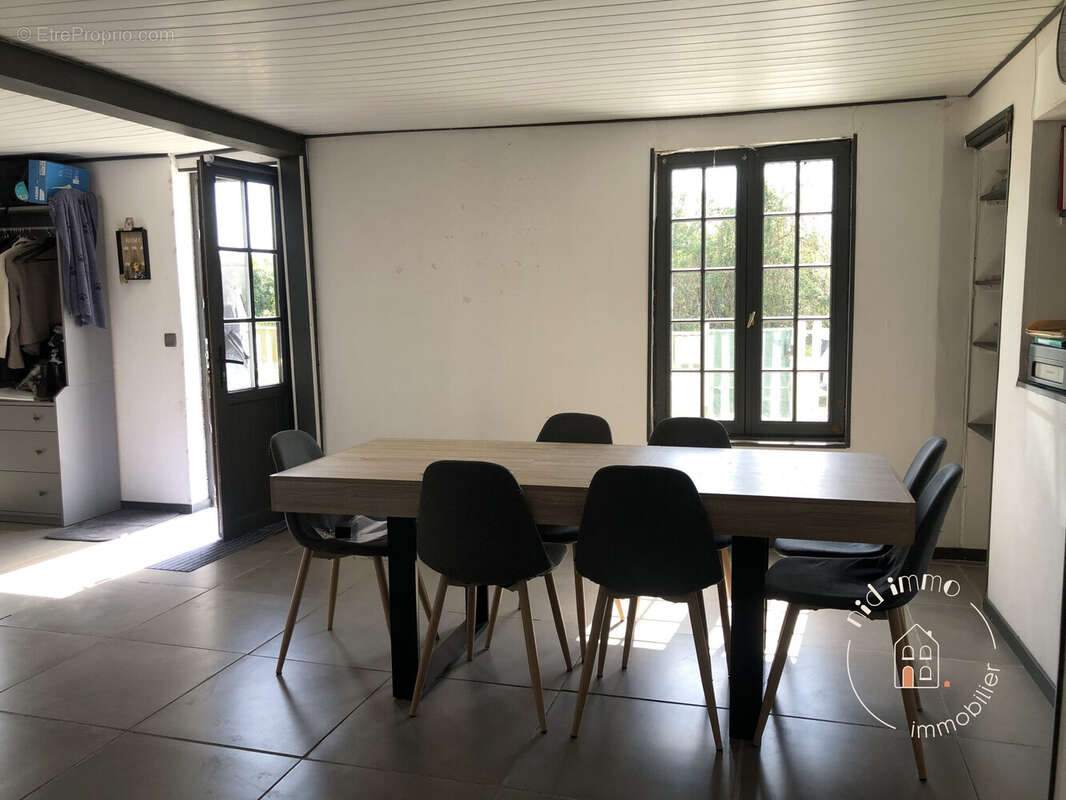 Maison à BONNEVILLE-LA-LOUVET