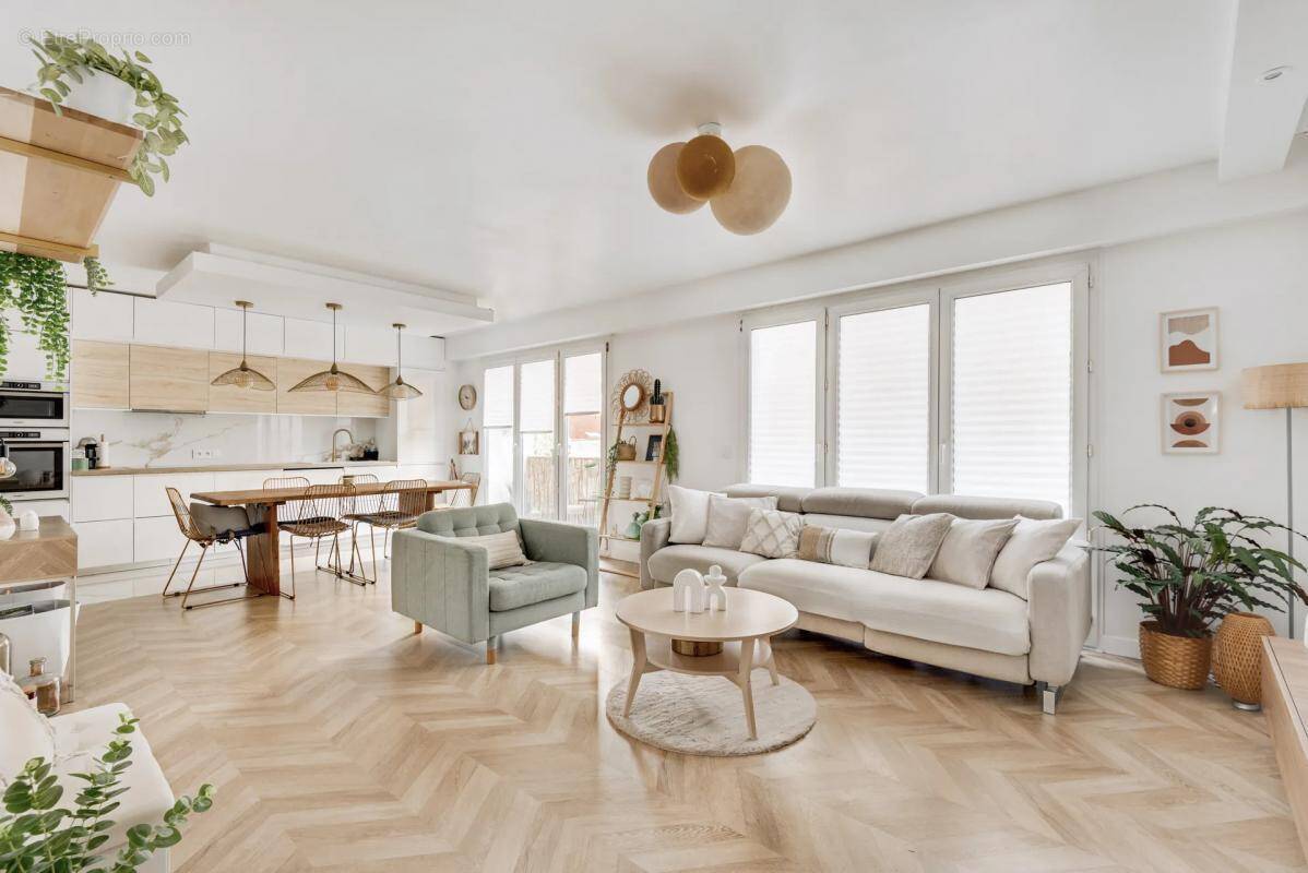 Appartement à FONTENAY-SOUS-BOIS