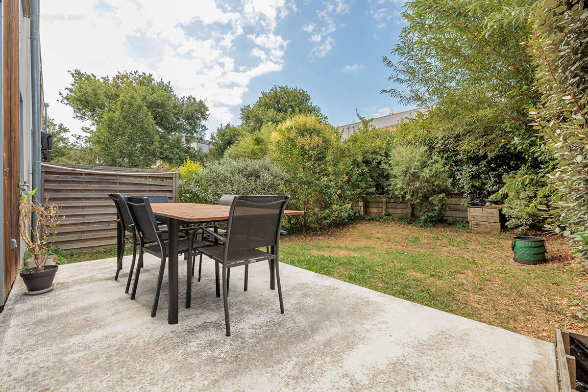 Maison à SAINT-ORENS-DE-GAMEVILLE