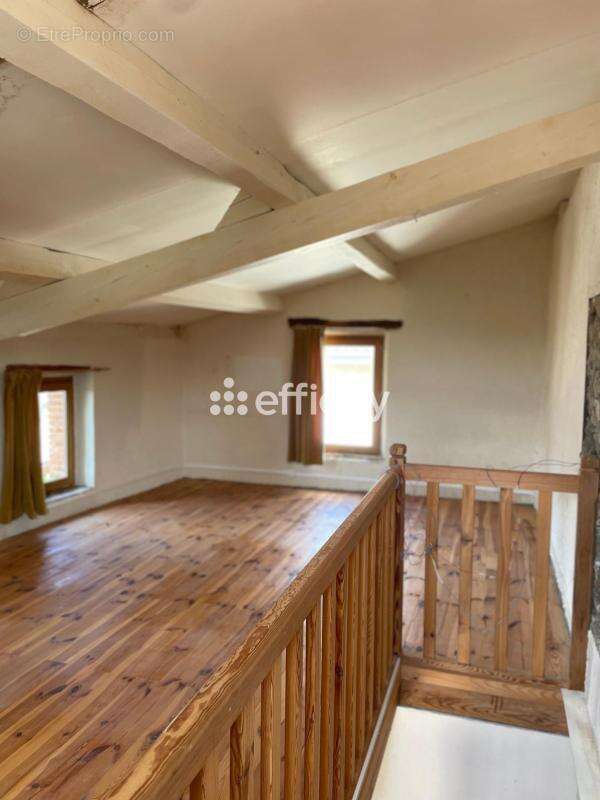 Maison à THIERS