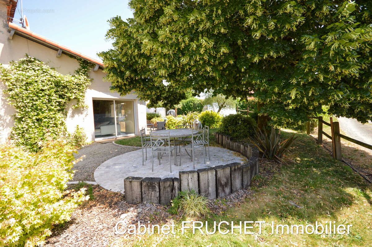Charme et caractère pour cette jolie maison - photo 14