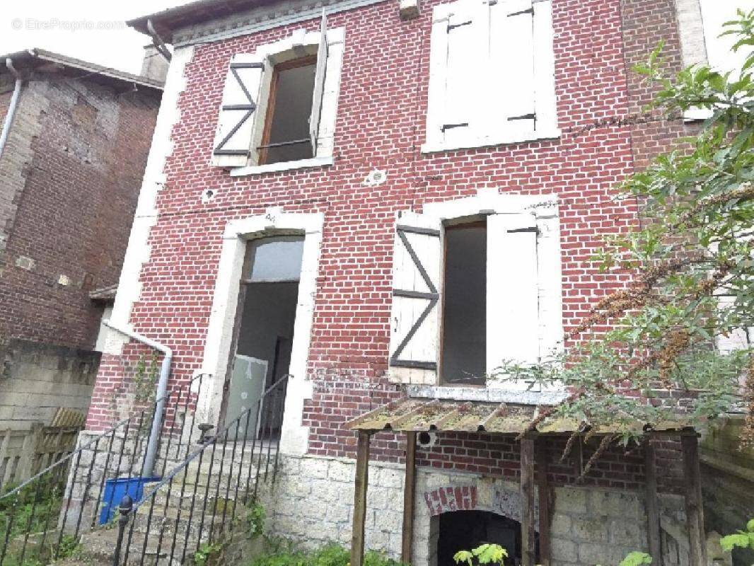 Maison à MONTATAIRE