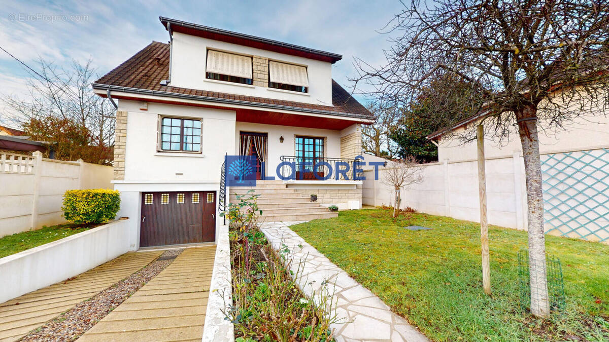 Maison à ATHIS-MONS