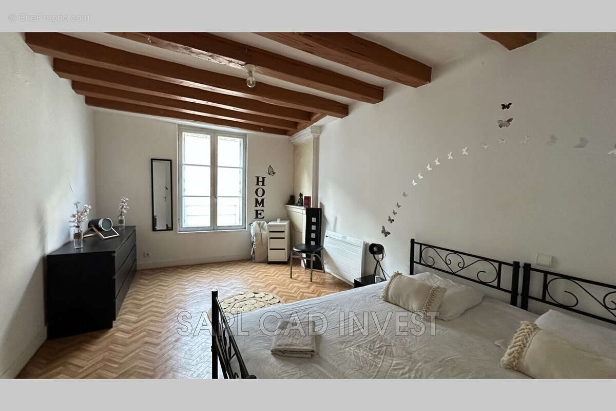 Maison à AZAY-LE-RIDEAU