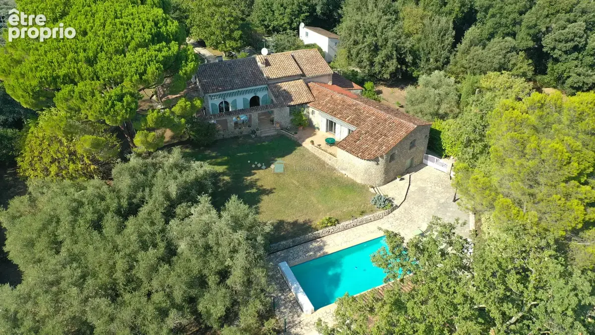 Villa Peymeinade 10 pièce(s) 320 m² terrain de 4200 m² avec 3 habitations - photo 3
