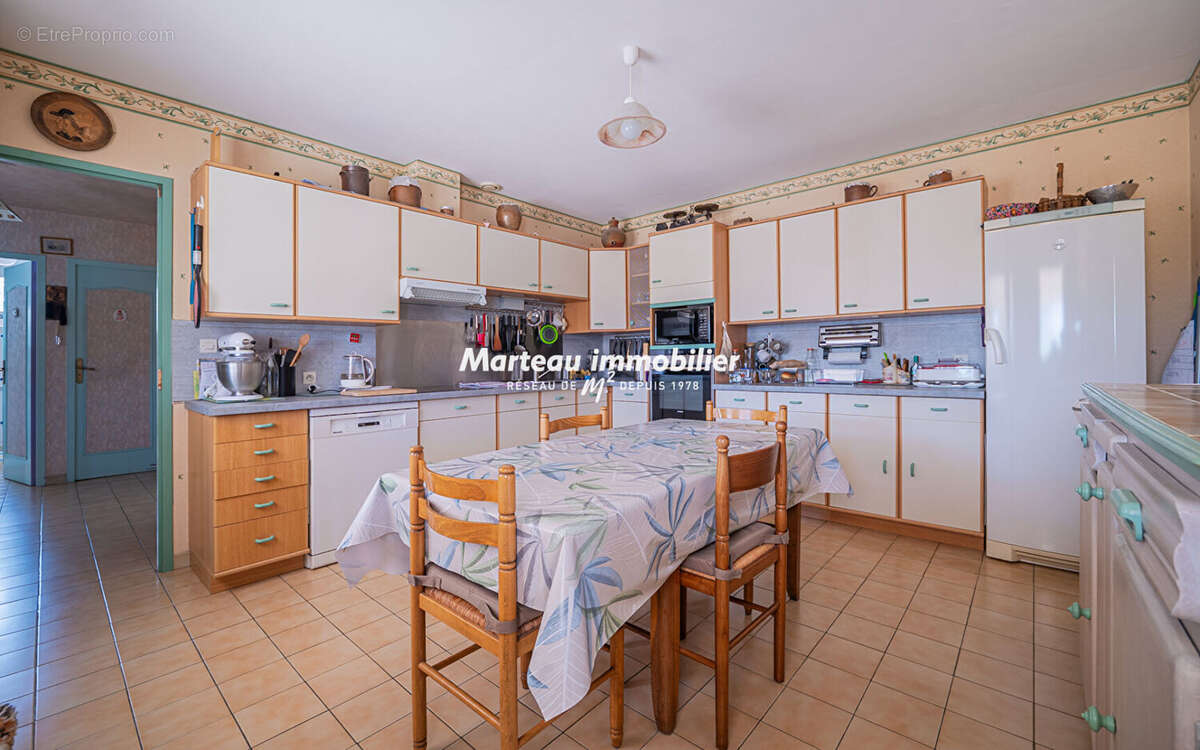 Viager occupe sur 2 tetes (h.81 ans et f. 80 ans) - photo 3