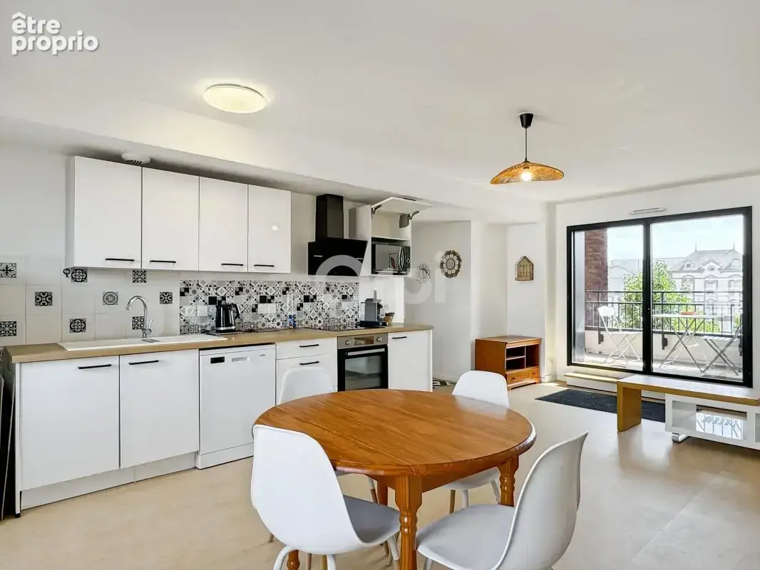 À vendre – Charmant 2 pièces lumineux avec balcon en hyper-centre de Pacy - photo 4