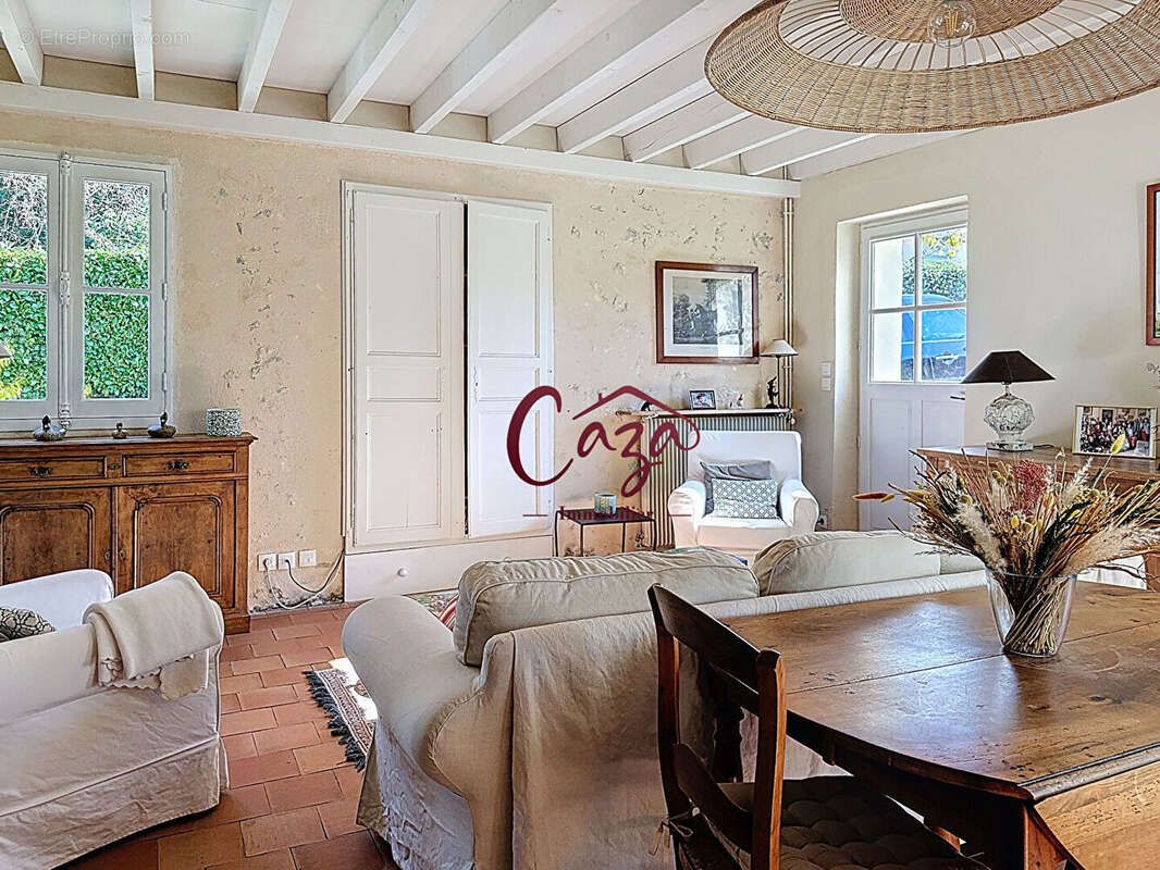 Maison à SALLEBOEUF