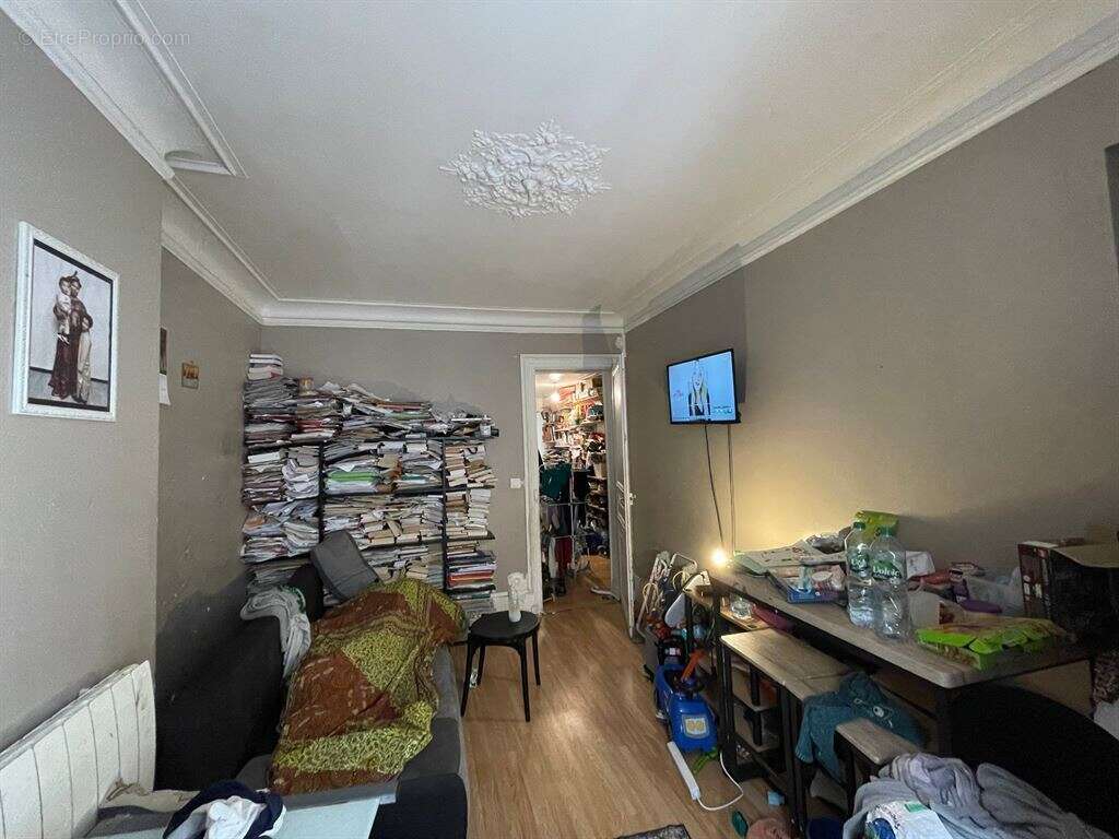 Appartement à PARIS-18E