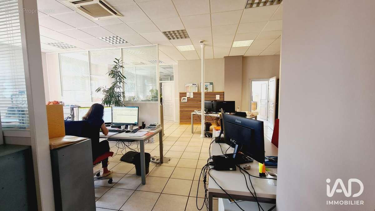 Photo 9 - Commerce à CARPENTRAS