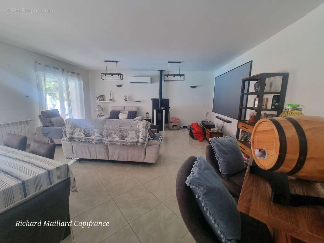 Maison 215m² + Gîte 4 épis déjà loué - Piscine - St-Porquier 82 - photo 7