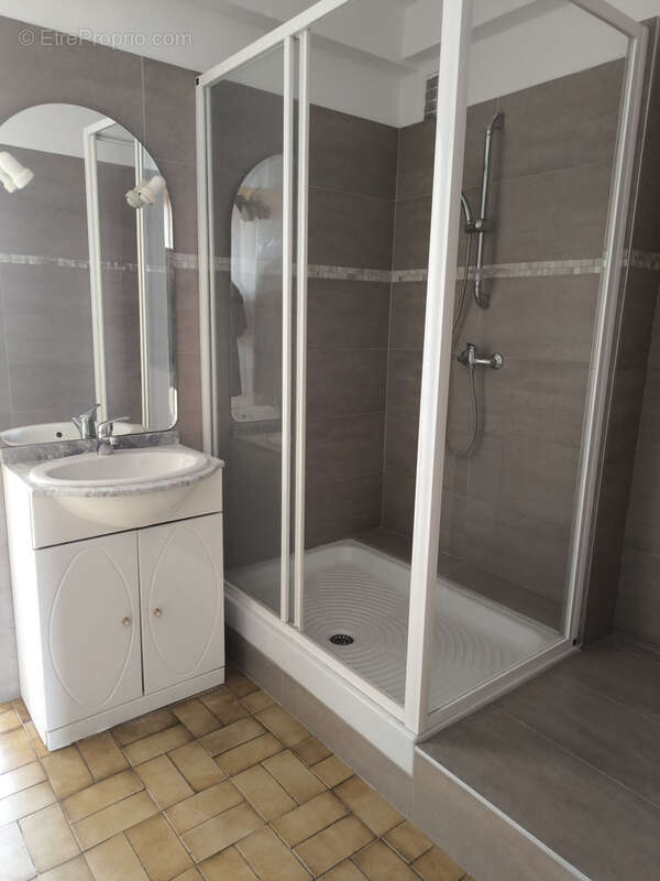 Appartement à MARSEILLE-10E